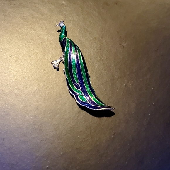 Vintage Peacock Brooch - Picture 2 of 7